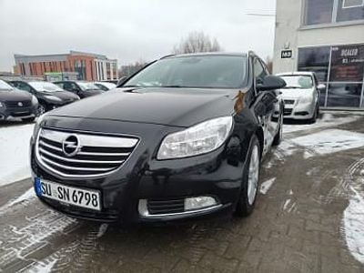 Używany Opel Insignia 160 KM (117 kW) 2011 Czarny Kombi