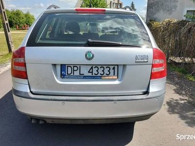 Srebrny Używany 2008 Skoda Octavia Kombi | 7900 zł