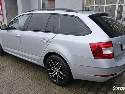 Używany Skoda Octavia Ambition 2017 Srebrny Kombi