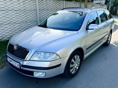 używany Skoda Octavia 1.9dm 105KM 2007r. 321 324km