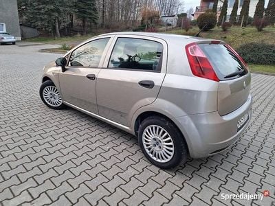 Używany 2007 Fiat Grande Punto Hatchback | 8300 zł (Uczciwa cena)