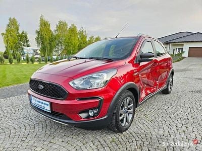 Używany Ford Ka Plus Active 2018 Bordowy Hatchback