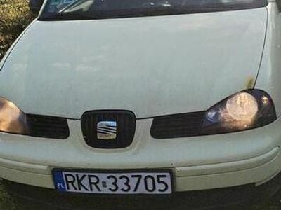 używany Seat Arosa 2002 1.0 MPI benzyna / Równe