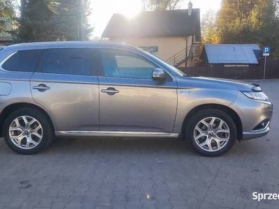 Mitsubishi Outlander P-HEV