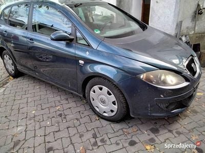 Granatowy Używany 2009 Seat Toledo | 7900 zł