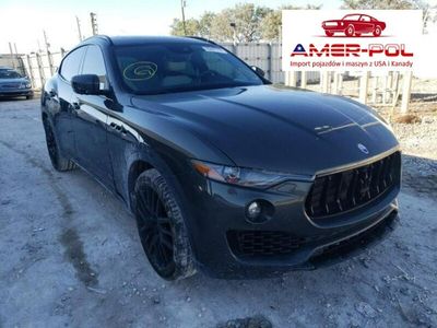 używany Maserati Levante 2017, 3.0L, 4x4, porysowany lakier