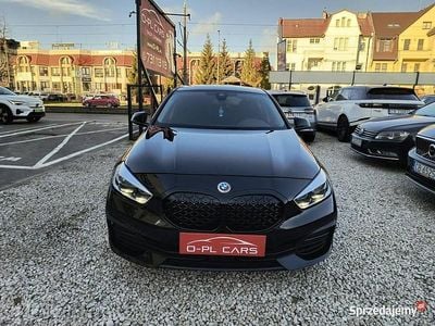 Używany BMW 118 140 KM (102 kW) 2019 Czarny Hatchback