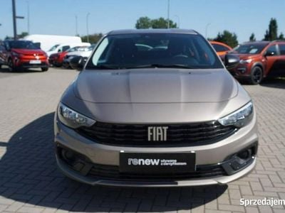 Używany Fiat Tipo 100 KM (73 kW) 2021 Beżowy Sedan/Limuzyna