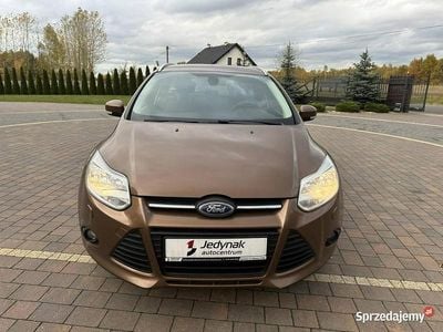 Używany Ford Focus 125 KM (91 kW) 2013 Brązowy (metalik) Kombi