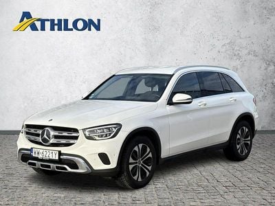 Biały Używany 2022 Mercedes GLC200 SUV | 129 400 zł (Dobra cena)