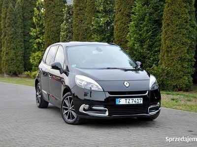 Czarny Używany 2012 Renault Scénic III Bose Edition Sedan/Limuzyna | 22 900 zł (Uczciwa cena)