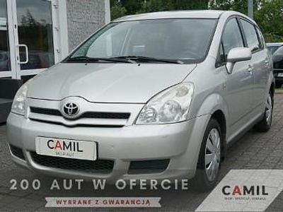 Używany Toyota Corolla Verso 110 KM (80 kW) 2006 Srebrny (metalik) Minivan