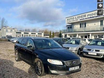 Czarny Używany 2014 Volvo V70 Kombi | 38 900 zł