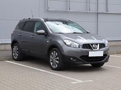 Nissan Qashqai +2