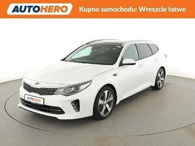 Używany Kia Optima 245 KM (180 kW) 2018 Biały Kombi
