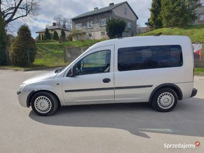 używany Opel Combo c 1.3 cdti