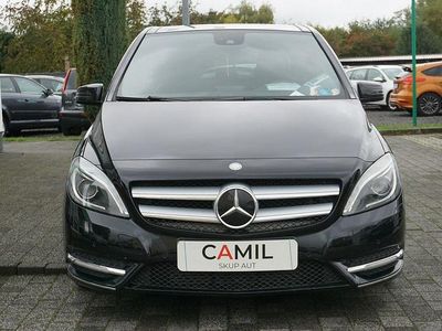 Mercedes B200