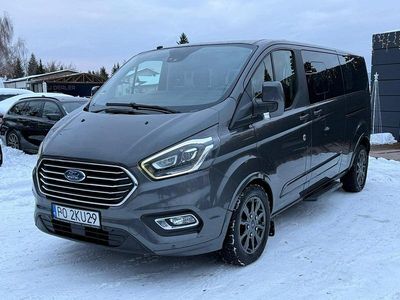 Szary Używany 2019 Ford Tourneo Titanium Minivan | 104 800 zł