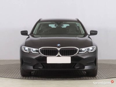 BMW 330e