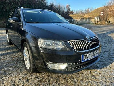 Czarny Używany 2014 Skoda Octavia Kombi | 28 600 zł (Dość drogi)