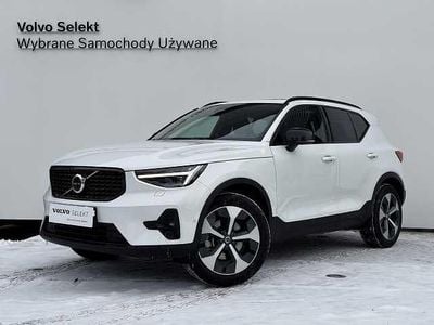 Biały Używany 2025 Volvo XC40 SUV | 171 900 zł (Drogi)