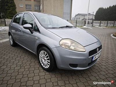 Używany Fiat Punto 2010 Szary Hatchback