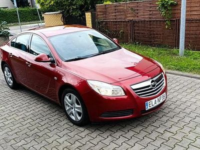 Czerwony Używany 2010 Opel Insignia Sedan/Limuzyna | 22 000 zł (Dość drogi)
