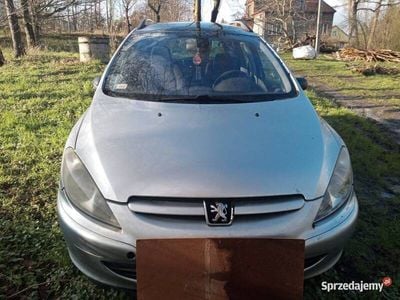 Srebrny Używany 2004 Peugeot 307 Kombi | 2470 zł