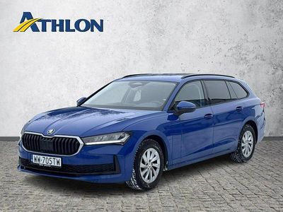 Niebieski Używany 2024 Skoda Superb Kombi | 126 400 zł