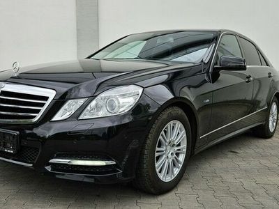 używany Mercedes E200 Avantgarda#Bezwypadkowy#Ksenony#Navi W212 (2009-)