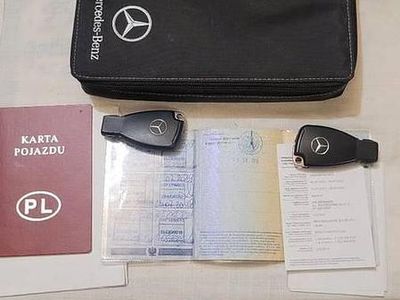 Czarny Używany 2006 Mercedes 200 Kabriolet | 13 000 zł