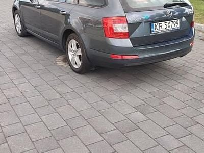 Szary Używany 2016 Skoda Octavia Ambiente Kombi | 34 500 zł (Uczciwa cena)