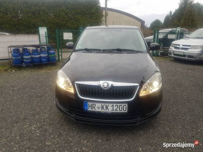 używany Skoda Fabia 1.2dm 60KM 2014r. 95 000km