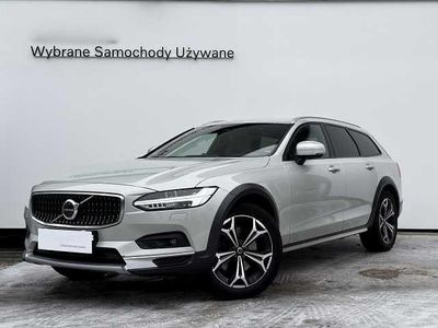 Używany Volvo V90 CC 235 KM (172 kW) 2022 Srebrny Kombi