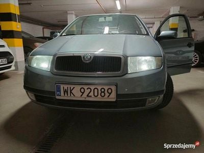 Srebrny Używany 2003 Skoda Fabia Sedan/Limuzyna | 5900 zł (Dość drogi)