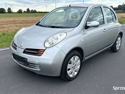 Srebrny Używany 2003 Nissan Micra Hatchback | 7600 zł