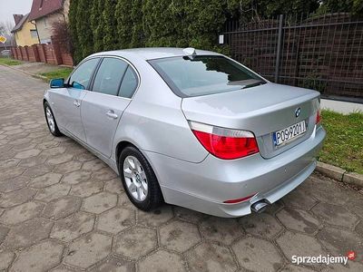 Srebrny Używany 2006 BMW 525 Sedan/Limuzyna | 21 899 zł