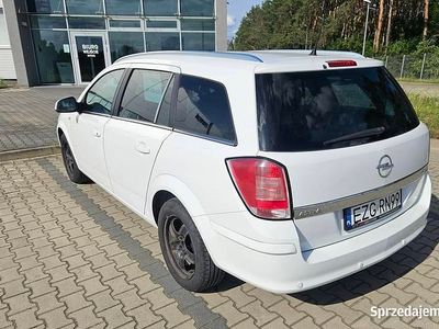 używany Opel Astra 2012r. 1.7 CDTI - Serwisowany - 1 właściciel od nowości