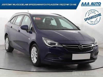 Używany Opel Astra 2017 Błękitny