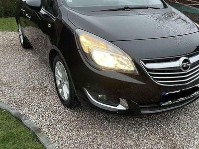 używany Opel Meriva B lift 1.4 benzyna