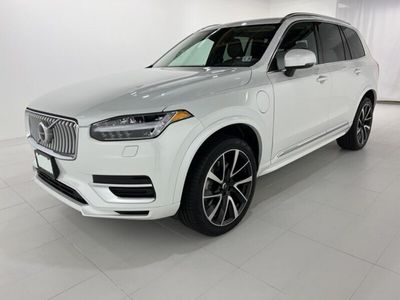 używany Volvo XC90 2dm 313KM 2021r. 5 800km