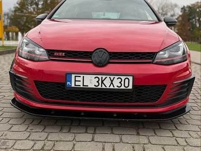 Czerwony Używany 2014 VW Golf VII GTI Hatchback | 61 999 zł (Dość drogi)