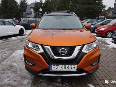 Używany Nissan X-Trail 163 KM (119 kW) 2018 Pomarańczowy SUV