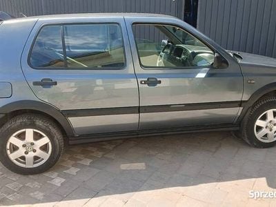 VW Golf III