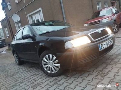 używany Skoda Octavia 2004r 1.6benz.