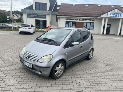 Używany Mercedes A160 102 KM (75 kW) 2000 Srebrny Hatchback