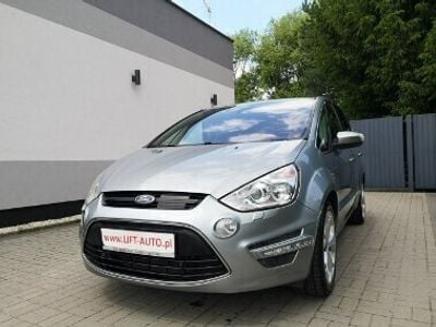 Używany Ford S-MAX S 200 KM (147 kW) 2013 Srebrny (metalik) Minivan