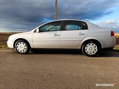 Srebrny Używany 2004 Opel Vectra Sedan/Limuzyna | 12 900 zł (Dość drogi)