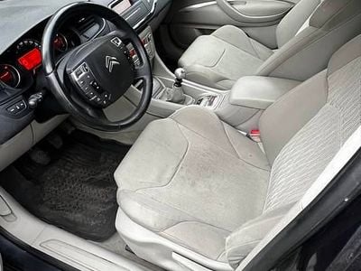 Czarny Używany 2012 Citroën C5 Sedan/Limuzyna | 16 900 zł (Uczciwa cena)