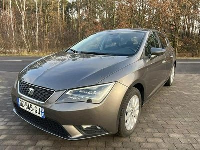 Szary Używany 2015 Seat Leon Sedan/Limuzyna | 32 500 zł (Uczciwa cena)